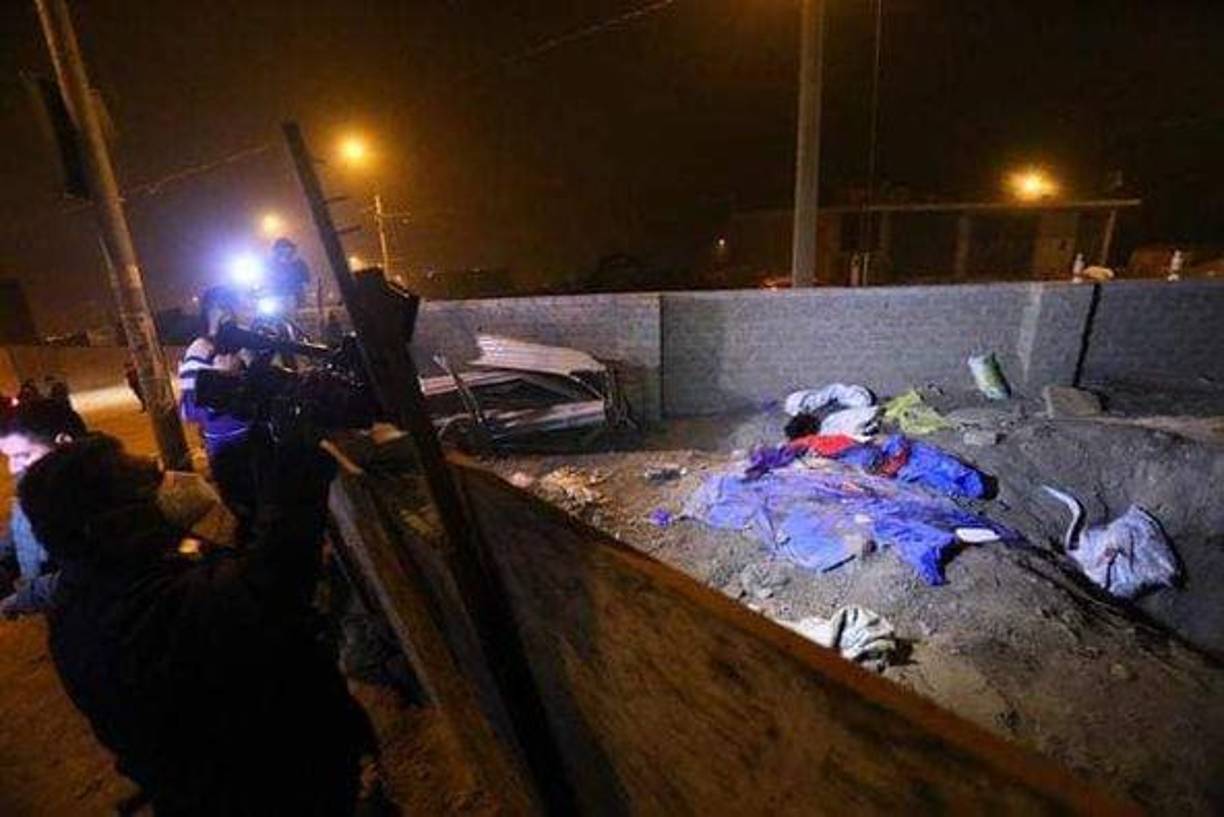 En Perú la policía hace todo el trabajo que corresponde con el cadáver. La Necropsia reveló muerte por asfixia.