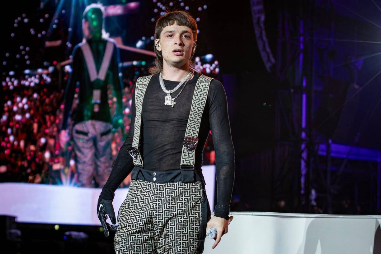 También, su concierto estuvo lleno de ritmos y temas como ser: “La Bebe (Remix)”, ”Bizarrap Session #55”, “AMG”, “PRC”.