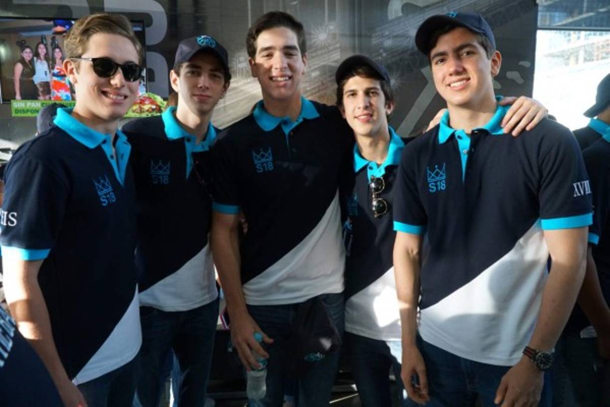 James Harris, Camilo Kafati, Alejandro Hepbur Eduardo Belot y Aldo Piaggio.