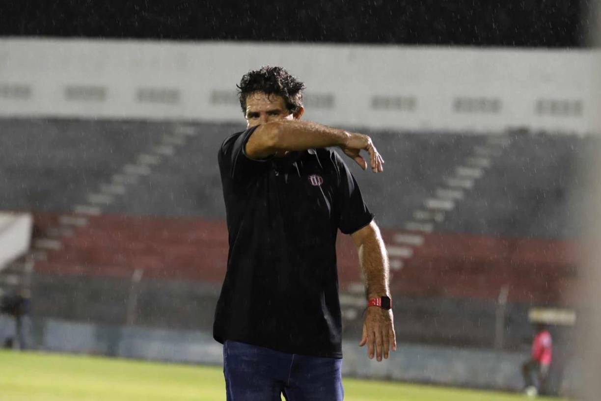 Por su parte, el equipo de Héctor Vargas ha decepcionado en su inicio luego de perder en su debut ante Marathón (2-0) y posteriormente en casa (4-2) ante Genesis.