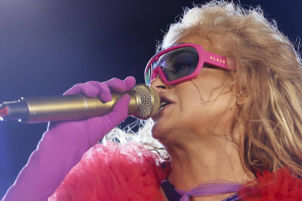 Paulina Rubio también será parte de los artistas que se presenten en el escenario de estos reconocidos premios.