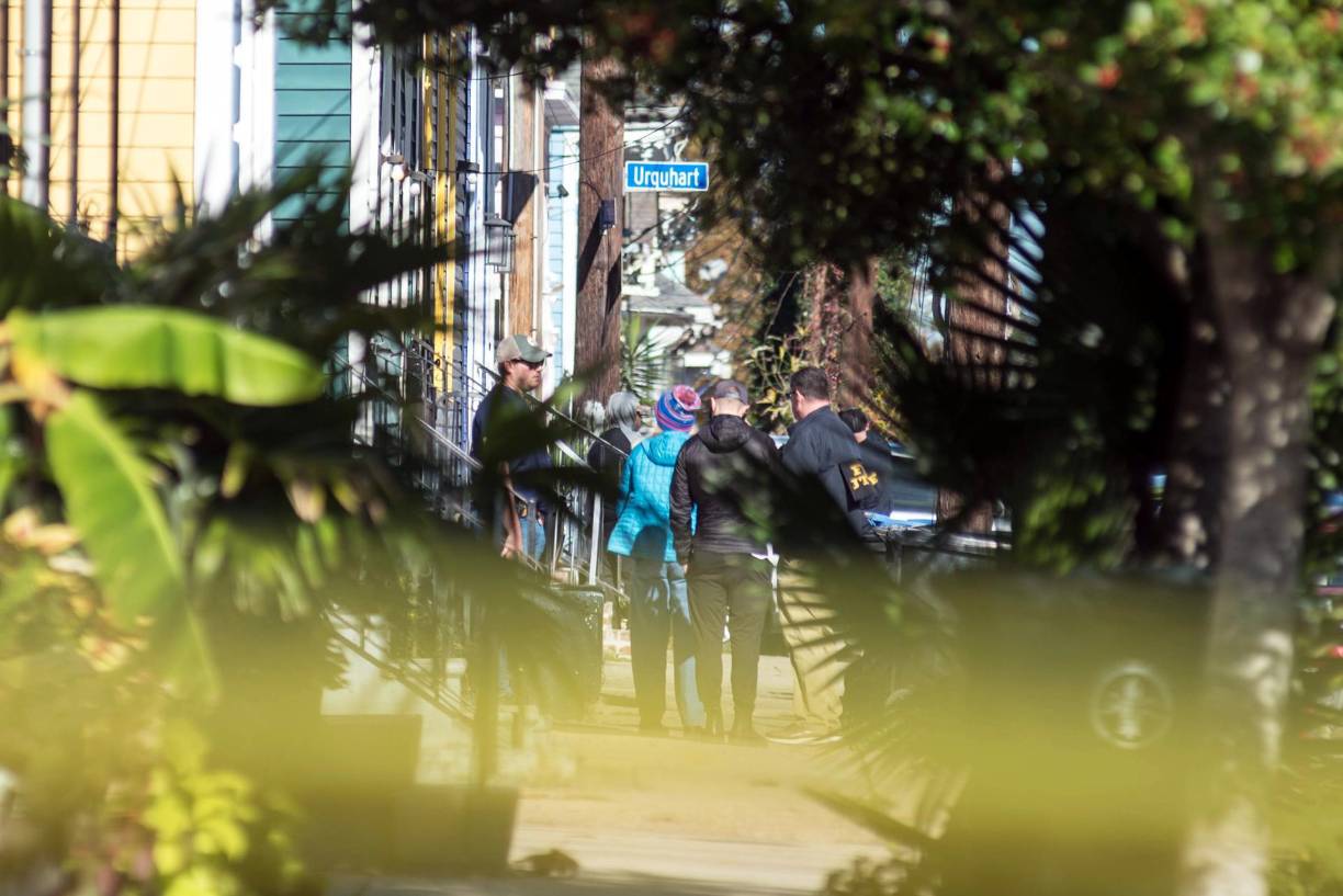 Las autoridades a su vez indicaron que no tienen por el momento evidencia de un “vínculo definitivo” que conecte el atentado en Nueva Orleans con la explosión de un vehículo en Las Vegas. 