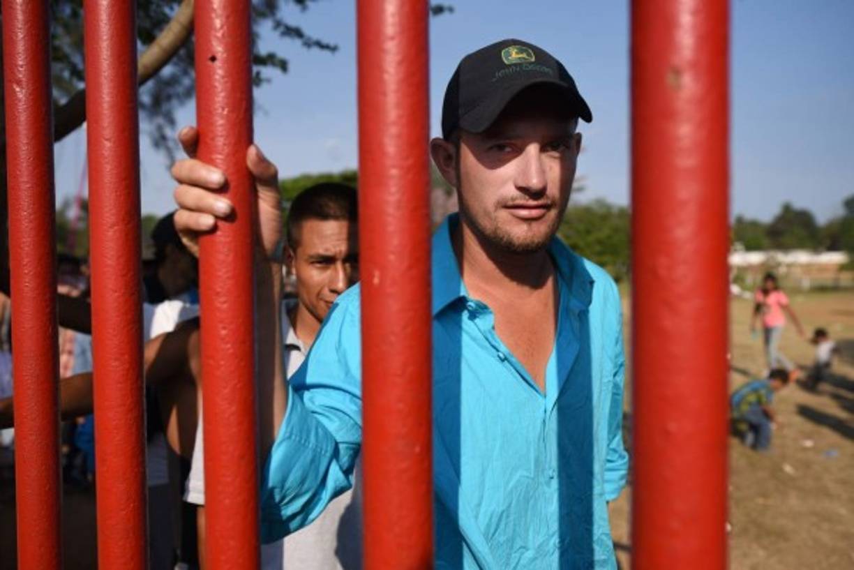 El 80% por ciento de los que integran la caravana son hondureños y el resto salvadoreños, nicaragüenses y guatemaltecos.