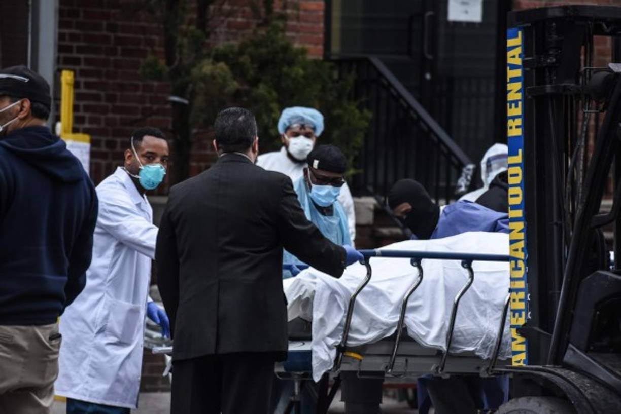 El Gobernador Andrew Cuomo admitió en una conferencia de prensa que las autoridades estadounidenses subestimaron el virus. 'Sabíamos que vendría de China desde hace varios meses', indicó.