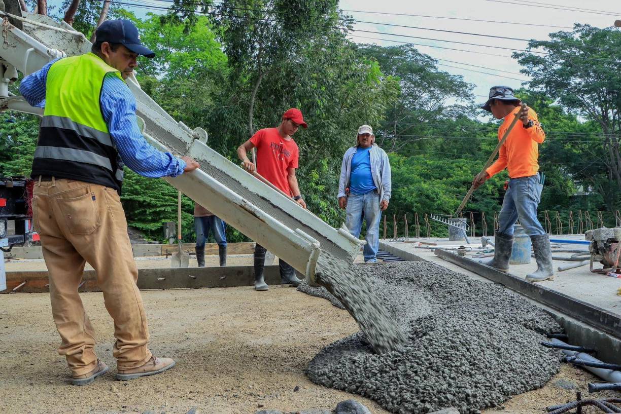 El alcalde Roberto Contreras manifestó que el proyecto pronto será entregado. 
