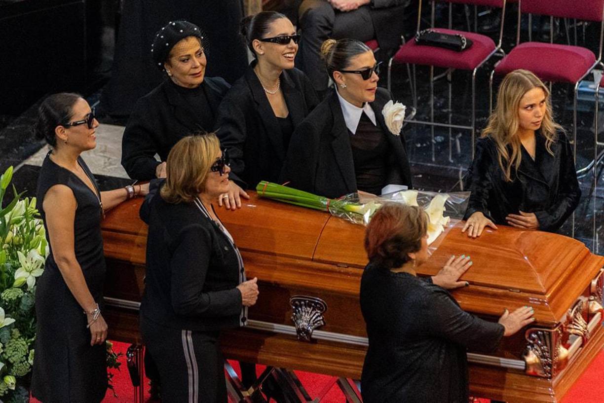 En una emotiva entrevista con <i>Despierta América</i>, Guzmán confesó que aunque extraña profundamente a su madre, encuentra consuelo en saber que ahora está en paz.