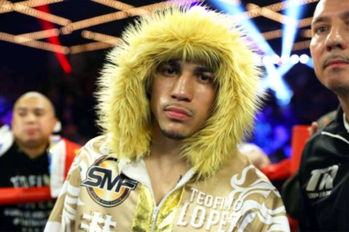 Teófimo López suma una nueva victoria en su carrera como boxeador profesional.