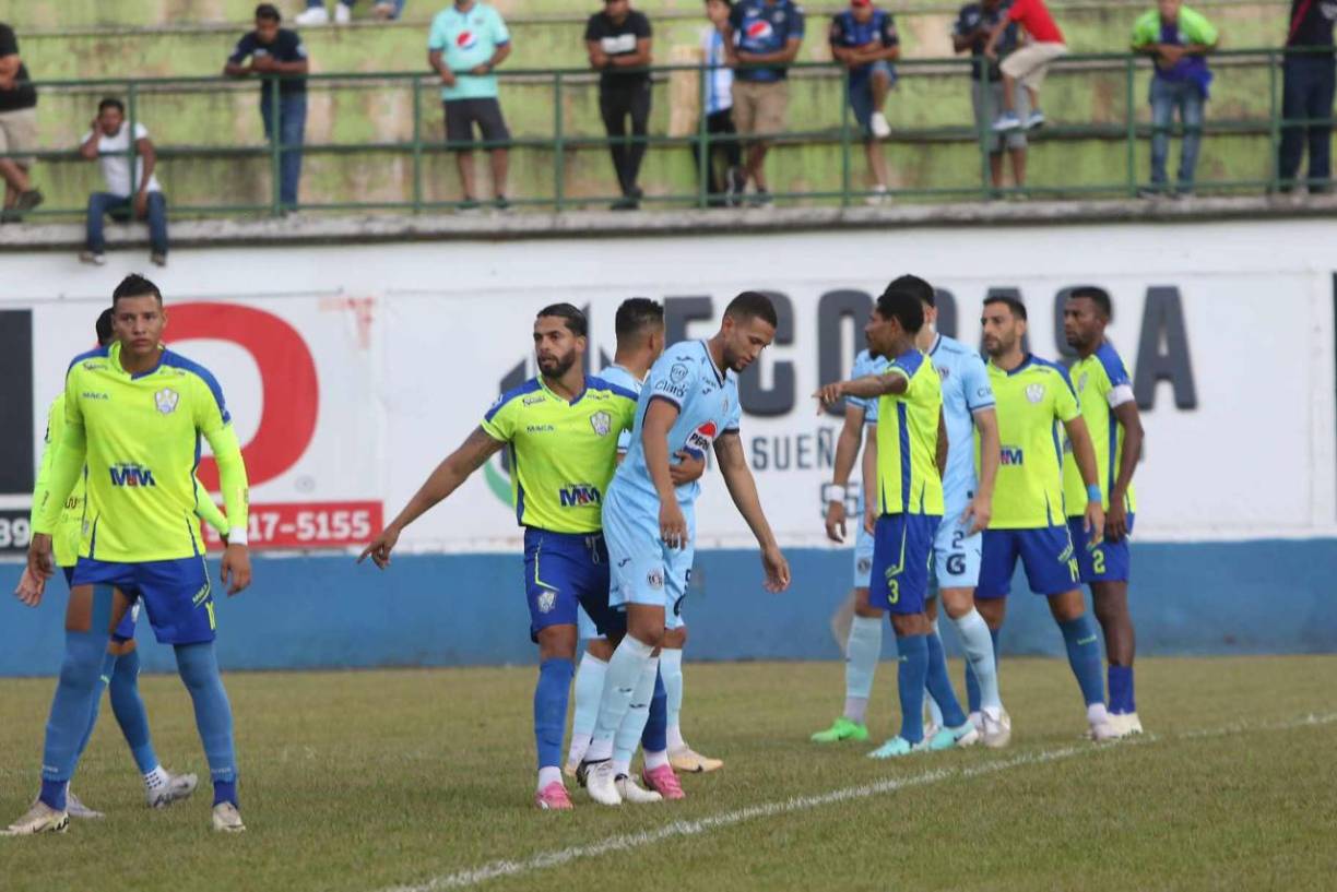 Fue un empate sin las emociones que se esperaban y con un Motagua que estaba pensando más en el duelo del miércoles ante Herediano
