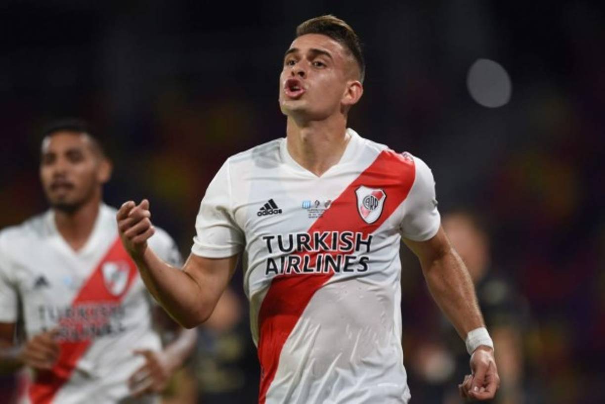 16 - Rafael Santos Borré (25 años) - El delantero argentino de River Plate tiene un valor de mercado de 15 millones de euros. Ha sido pretendido por el Valencia.