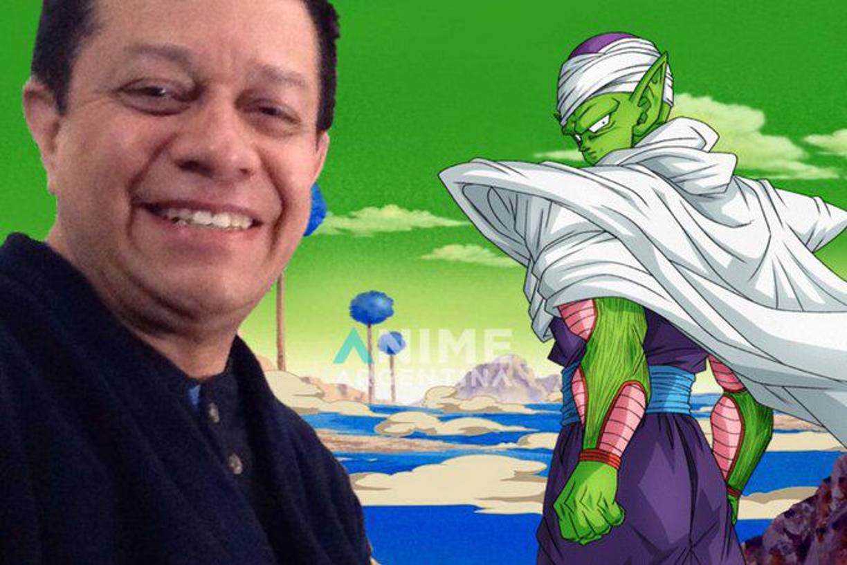 Picoro. Carlos Segundo Bravo de la Peña es un actor de cine, teatro, televisión, doblaje, locutor, conductor y publicista mexicano. 