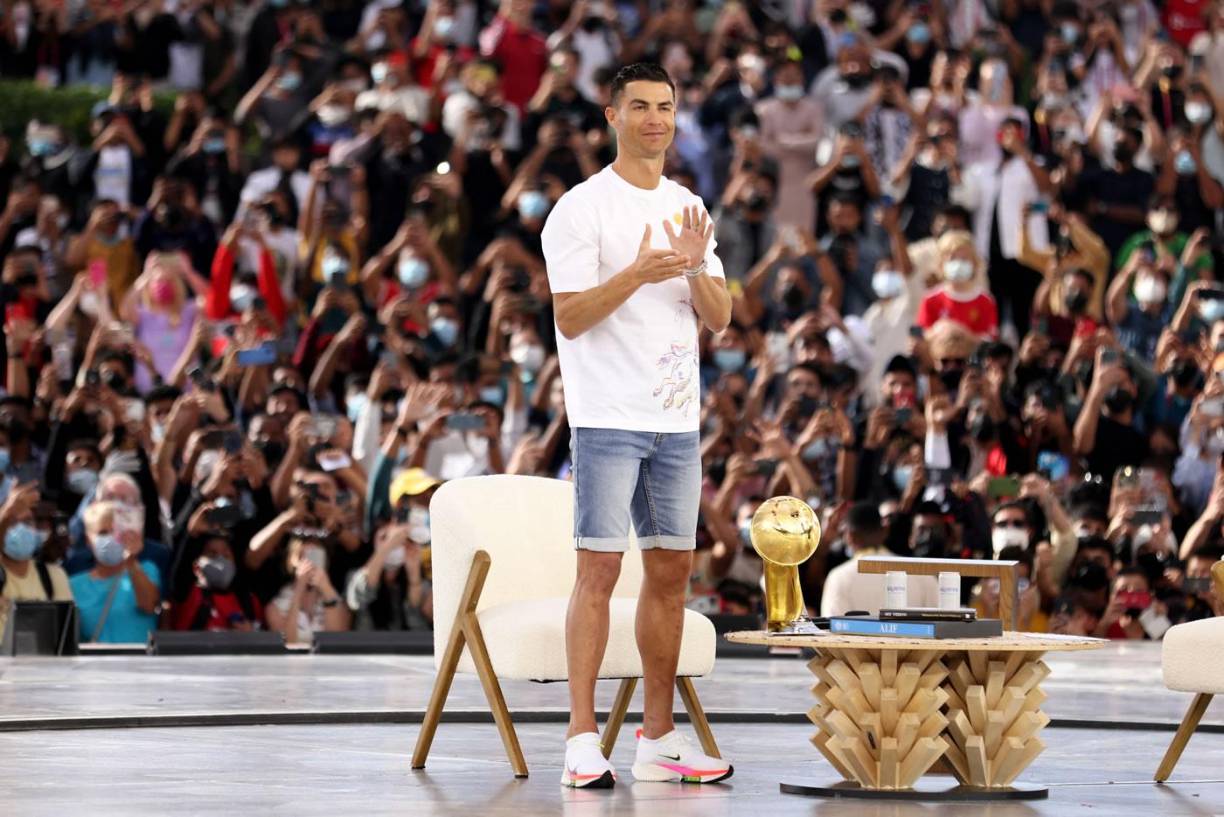 CR7 causó furor en Dubái y se mostró agradecido por el apoyo que recibió.