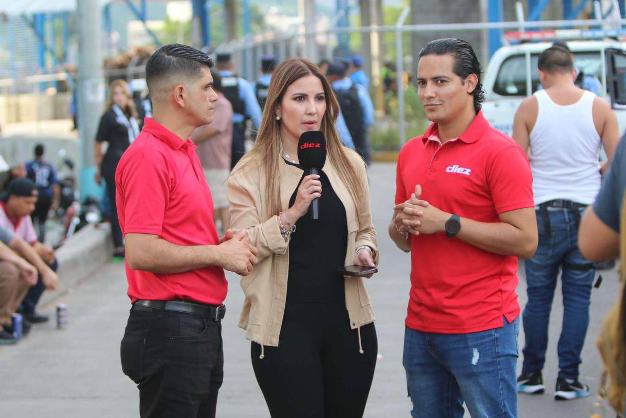 Grupo OPSA se hizo presente desde tempranas horas para brindar los mejores detalles del partido. 