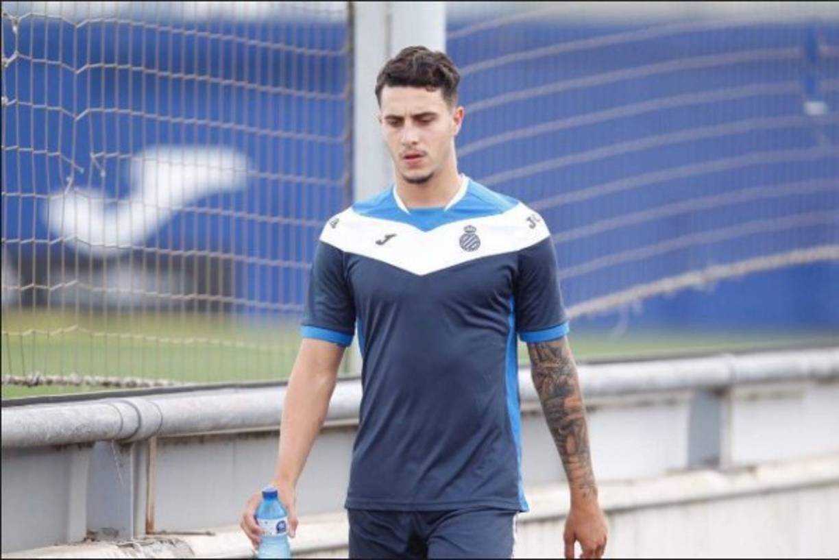 Mario Hermoso Canseco cuenta con 23 años de edad y medios dan como un hecho que llegará en enero del 2019 al Real Madrid.