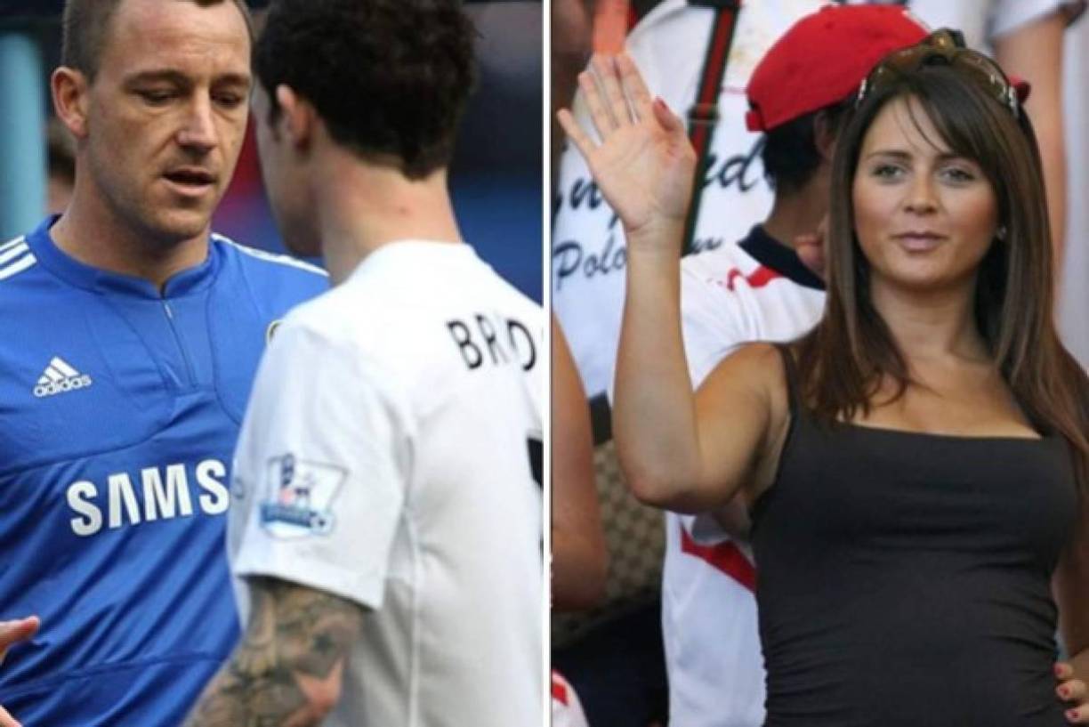 Wayne Bridge: Su Vanessa Perroncel le puso los cuernos nada y nada menos que con John Terry, capitán del Chelsea y amigo suyo, además Vanessa era amiga Toni Poole, esposa de Terry.