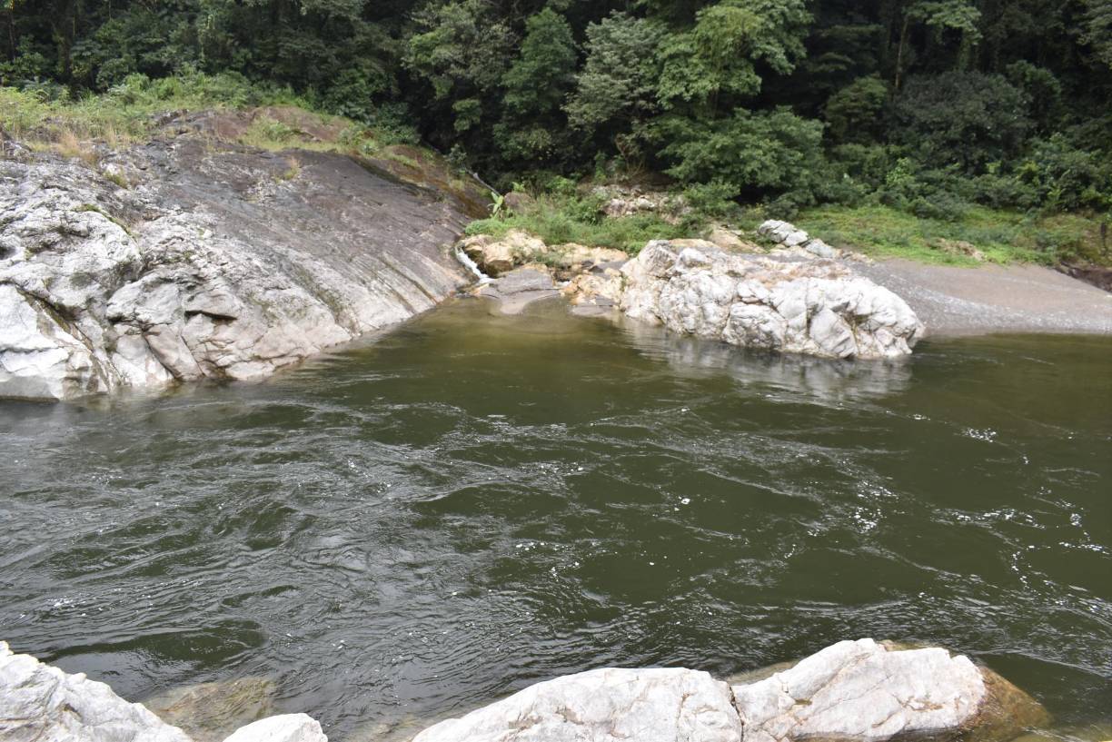 El Cangrejal tiene muchas pozas profundas, pero La Herradura es la más cercana y accesible para los ceibeños.
