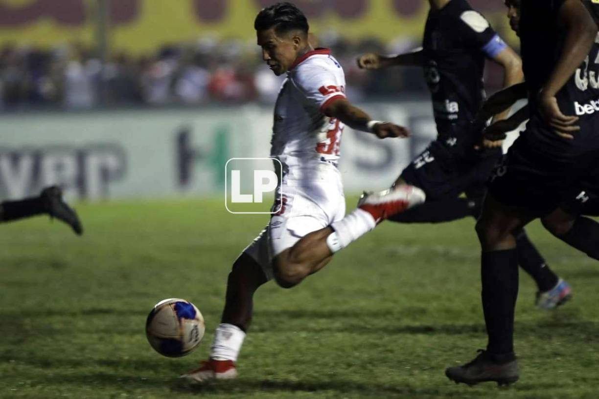 Michaell Chirinos marcó el tercer gol del Olimpia ante Honduras Progreso con este zurdazo.