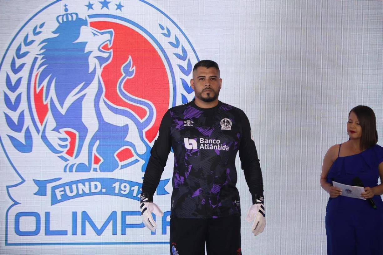 Así se ve el uniforme para los arqueros del conjunto Albo.