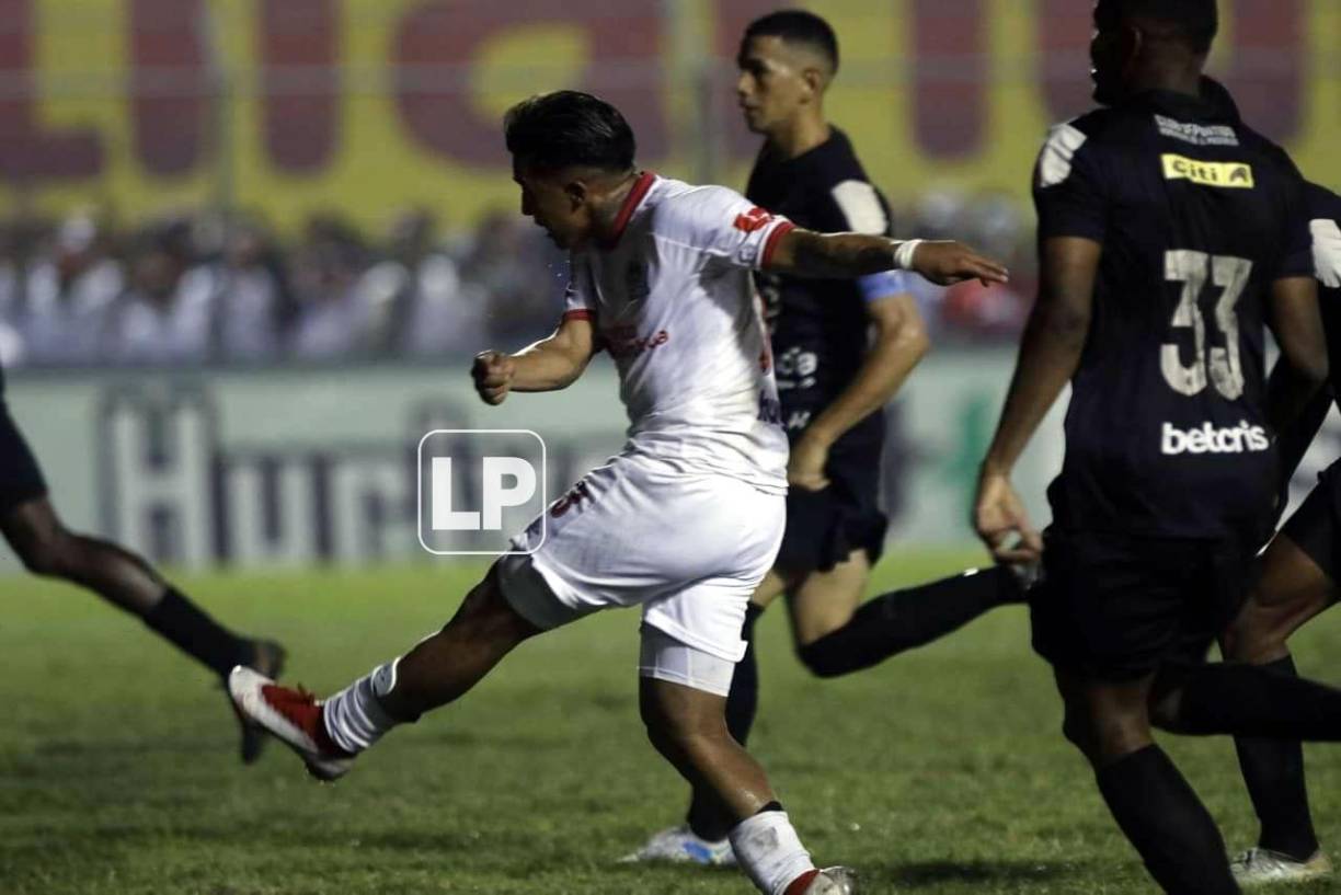 Michaell Chirinos marcó el tercer gol del Olimpia ante Honduras Progreso con este zurdazo.