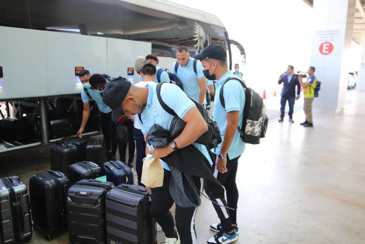 Delanteros: Yeison Mejía (Motagua), Darixon Vuelto (Real España), Daniel Carter Bodden (Real España) y Alex López.