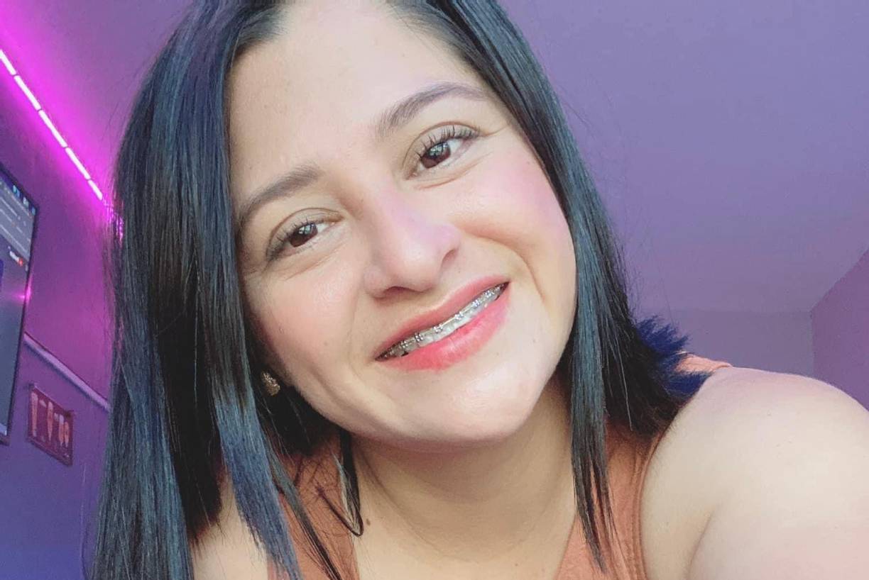 Fotografía en vida de la joven madre Norely Ayala, asesinada en Potrerillos, Cortés. 
