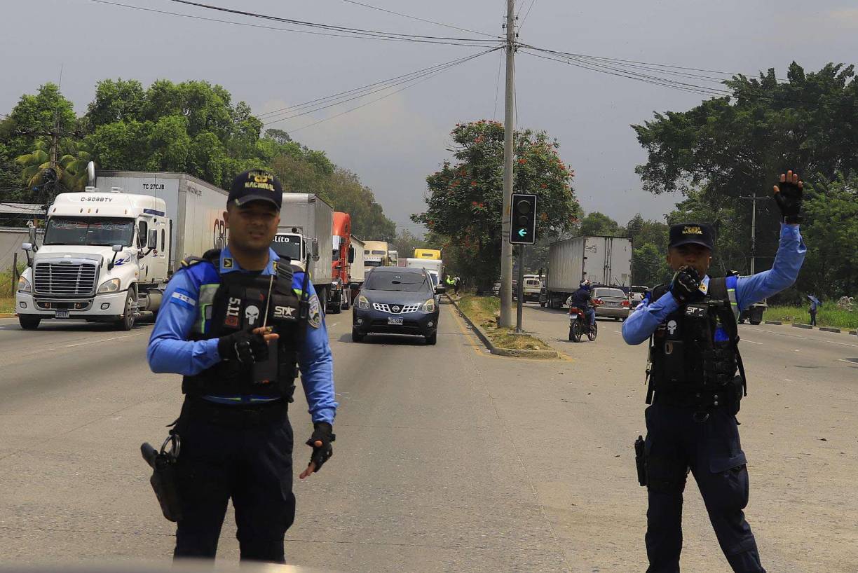 También construirán un puente peatonal en el bulevar del norte a la altura de la colonia Fesitranh. Y un retorno en el bulevar del norte en el margen norte antes del cruce peatonal de Viveros.