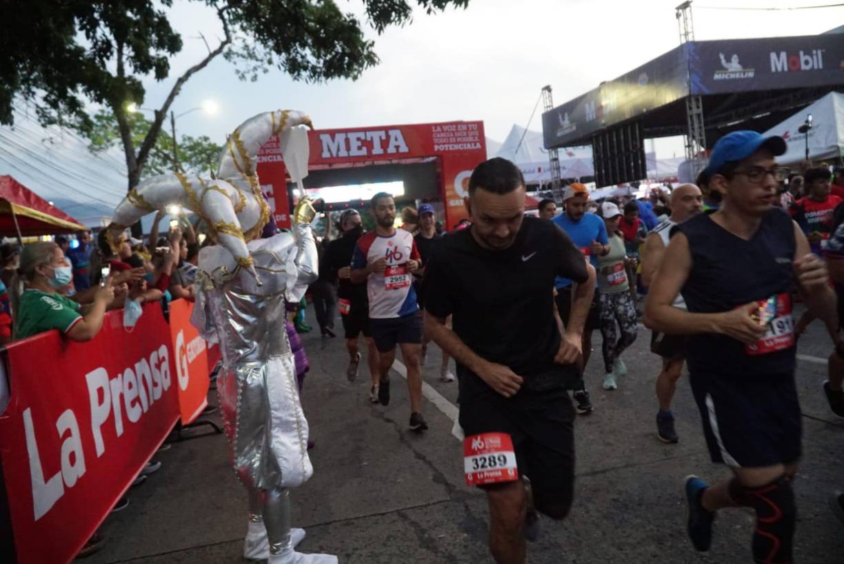 Miles de corredores dijeron sí a la Maratón de Diario La Prensa. ¡Gracias a todos! 