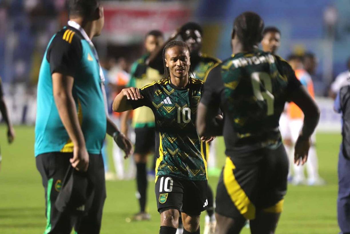 Los jugadores de Jamaica celebraron la victoria contra Honduras en la Nations League.