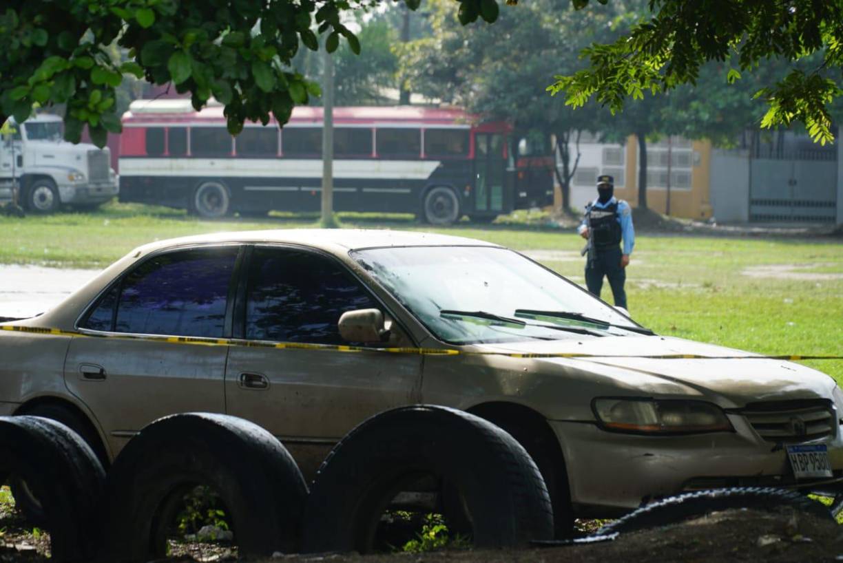 Un portavoz de la Policía Nacional dijo a periodistas que esta nueva masacre, la cuarta desde el sábado 3 de diciembre, sería una respuesta de las estructuras criminales por las acciones que se están ejecutando contra ellas.