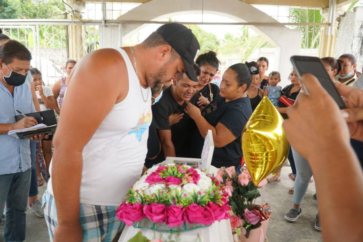 El reporte del fallecimiento de la niña lo recibió la Policía a eso de las 7:00 pm del pasado miércoles 18 de mayo. 