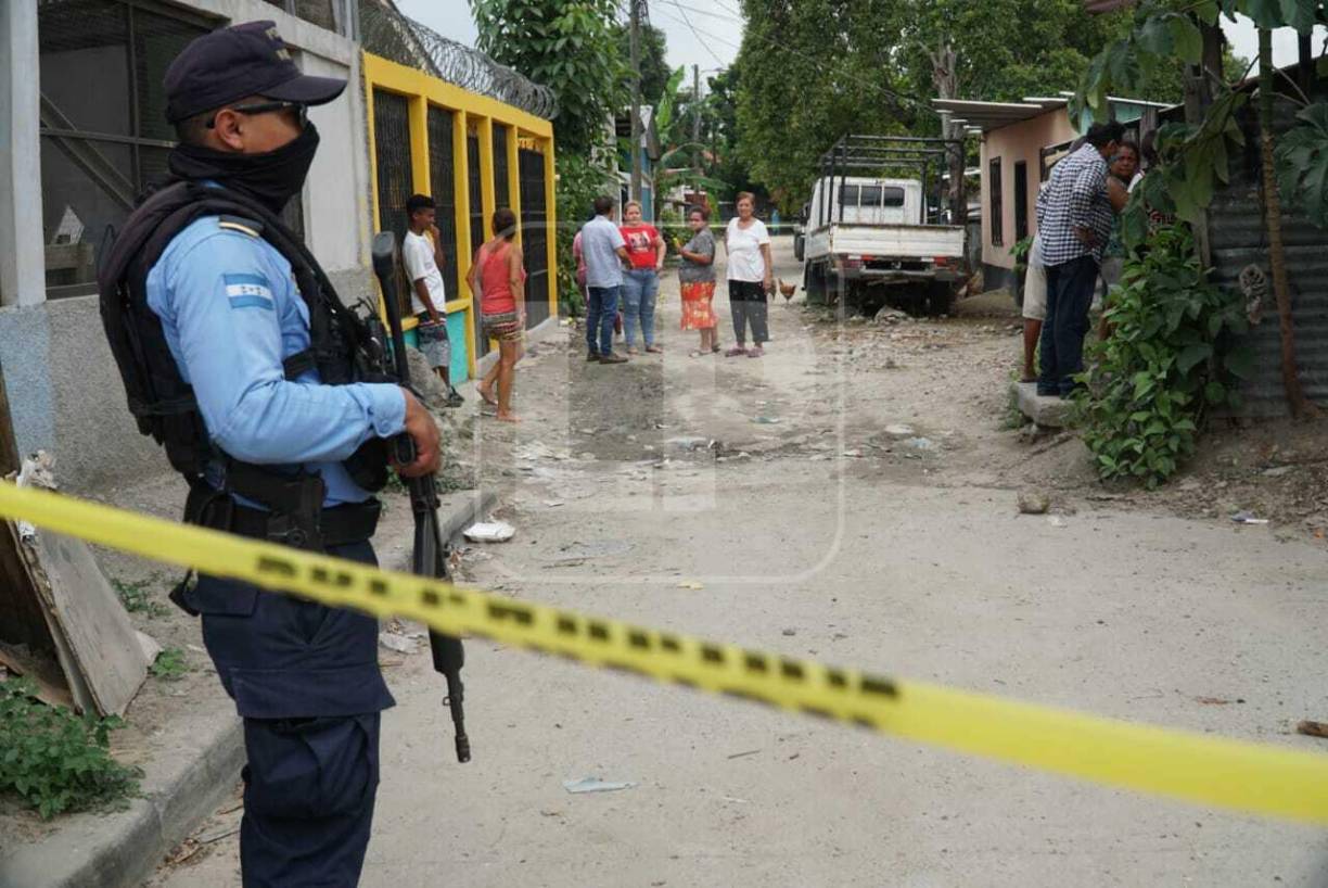 Los cuerpos de los dos hombres quedaron cerca uno del otro y la mayoría de los balazos se los infirieron en la cabeza.