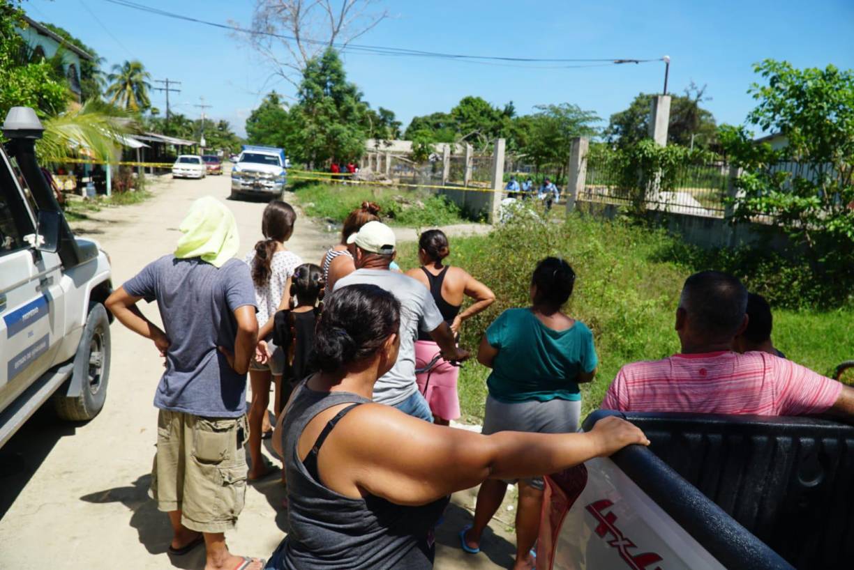 Don Hipolito trabaja en la Escuela Alfonso Lacayo, situada en la colonia con el mismo nombre.