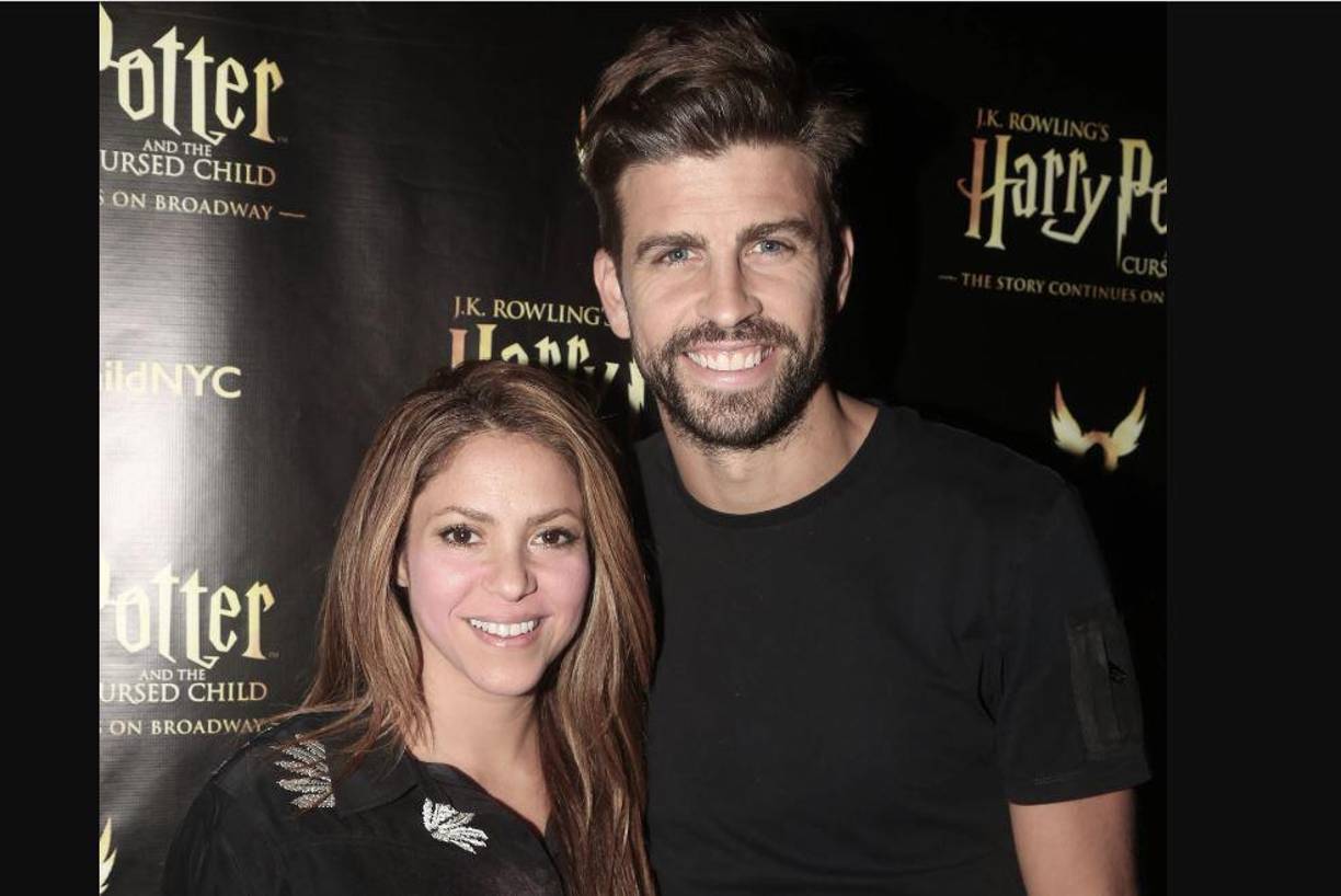 En diciembre de 2022 se dijo que la cantante de “Monotonía” había aplazado su mudanza a Miami, Florida, donde residirá con sus hijos, Milan y Sasha, debido a que su padre, William Mebarak, estaba mal de salud.