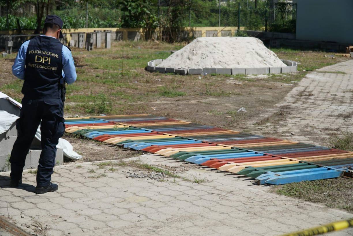 Llenos de impotencia, llamaron a la Policía Nacional y contaron lo ocurrido.