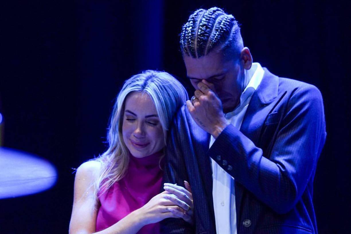 Firmino se consagró pastor de la iglesia Manah Church (Misión Apostólica Naciones por Herencia), en su ciudad natal de Maceió (capital del estado Alagoas, noreste) el pasado fin de semana.