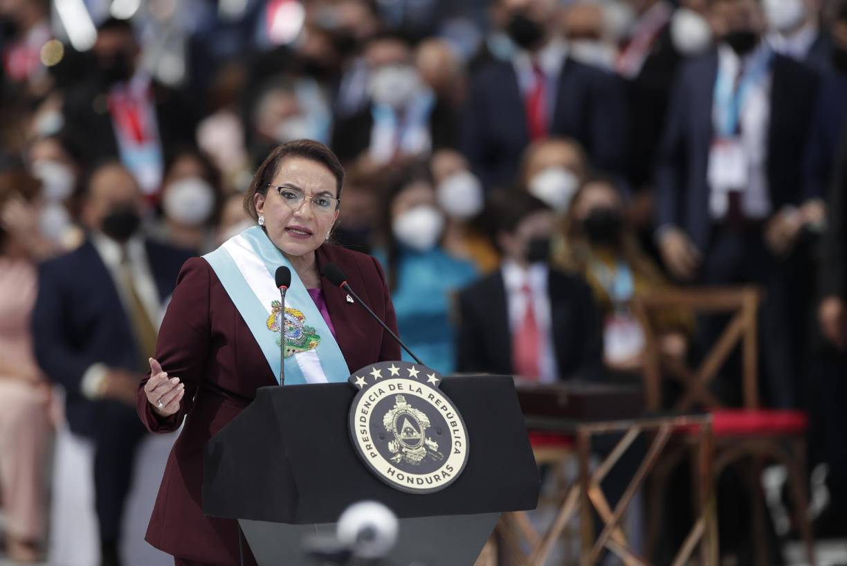“Disponer de recursos económicos para la inversión en la gente, es una de las fundamentales misiones en mi mandato”, Xiomara Castro, presidenta de Honduras. 