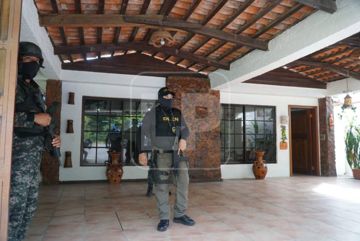 Tras un análisis financiero se le identificó a Aviléz López un total de ciento sesenta y cuatro millones, cuatrocientos setenta y cuatro mil novecientos treinta y cuatro lempiras (L.164,474,934.86) sin justificación del origen.