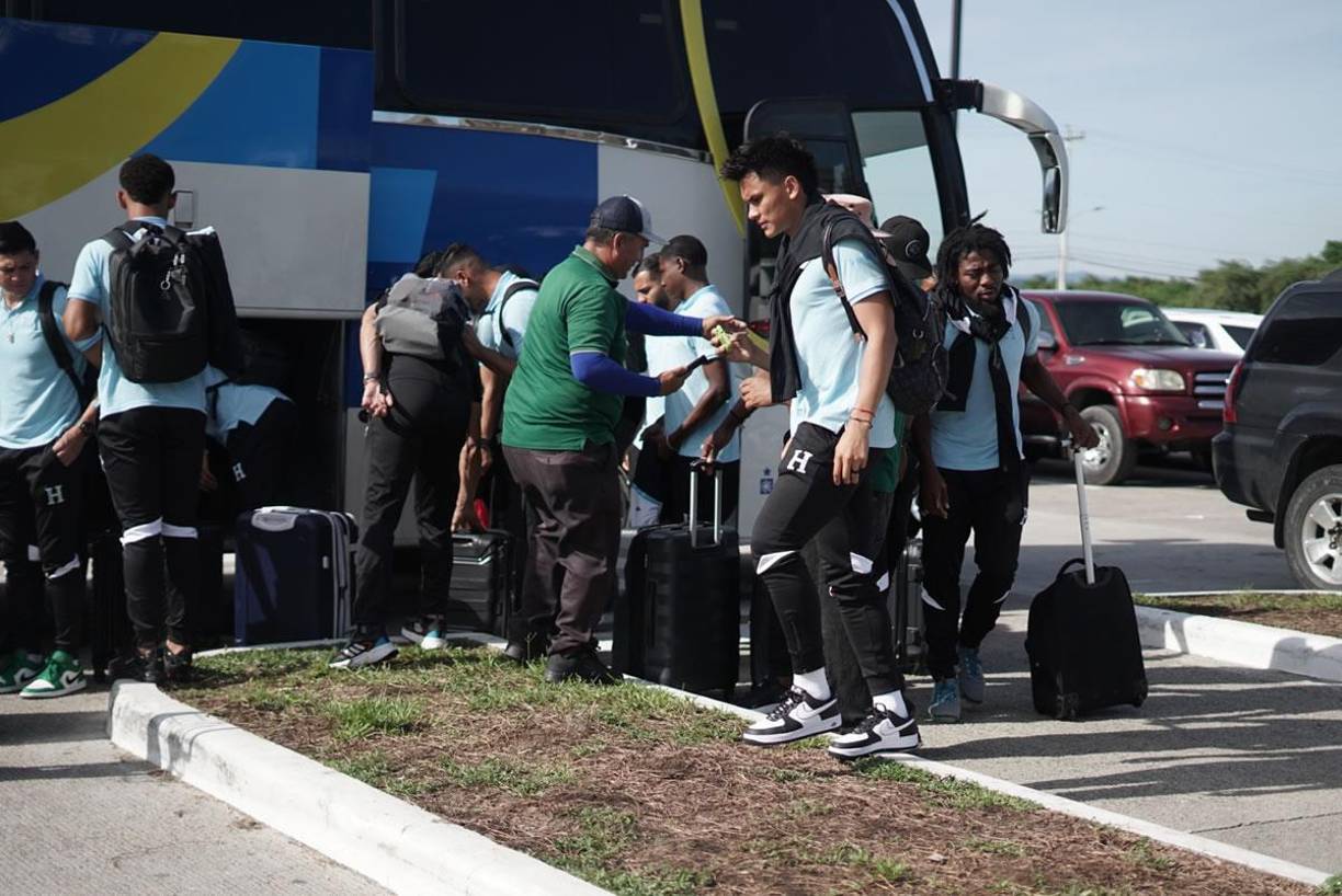 Los jugadores de la Selección de Honduras viajaron con optimismo de lograr la clasificación a la Copa Oro 2025 y a la Final Four de la Nations League.