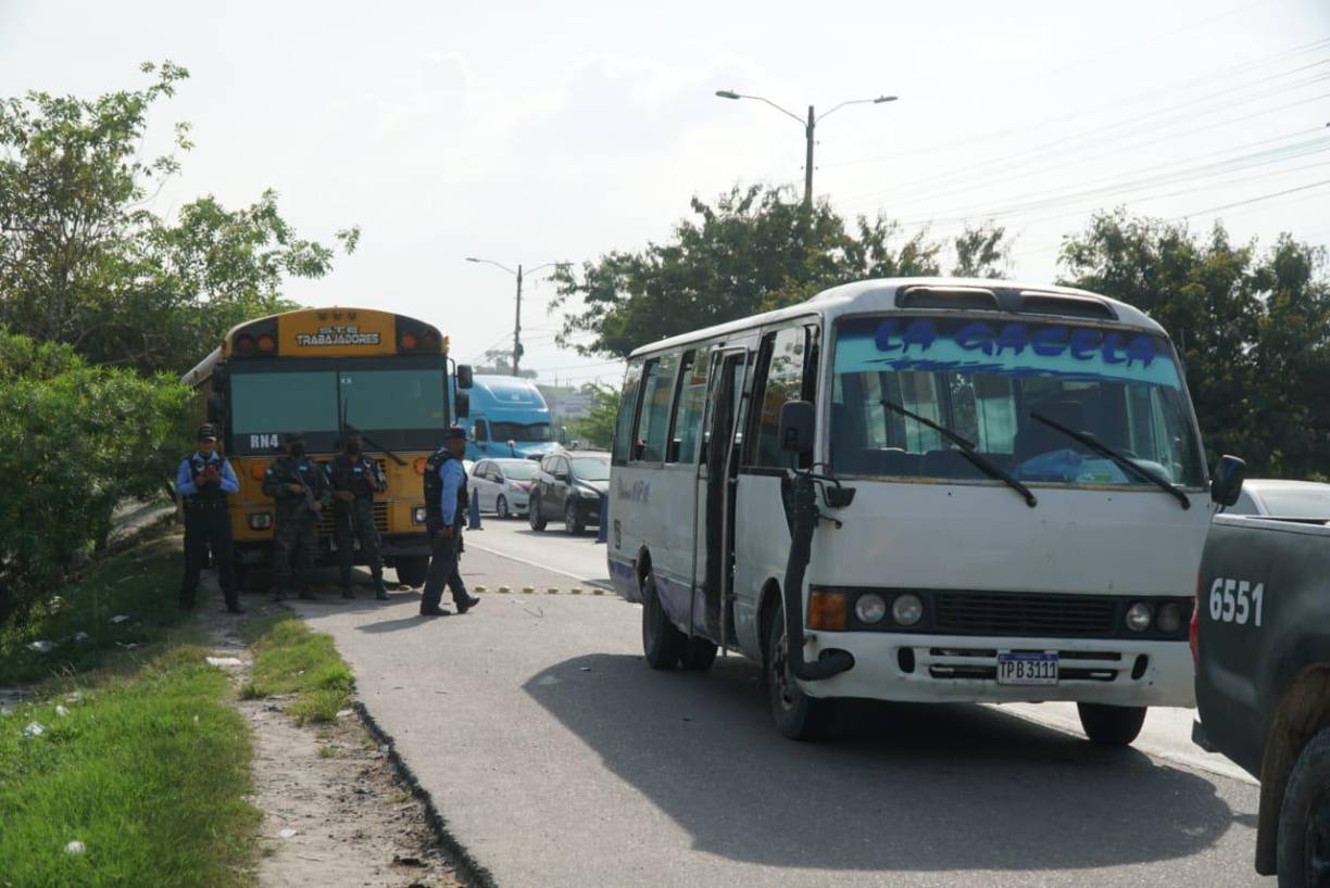 El ayudante fue identificado como Orlin David Gómez. Su estado de salud es estable, según informó la policía. No se reportan capturas tras el ataque mortal y la policía montó operativos en la zona para recopilar información sobre el ataque mortal.