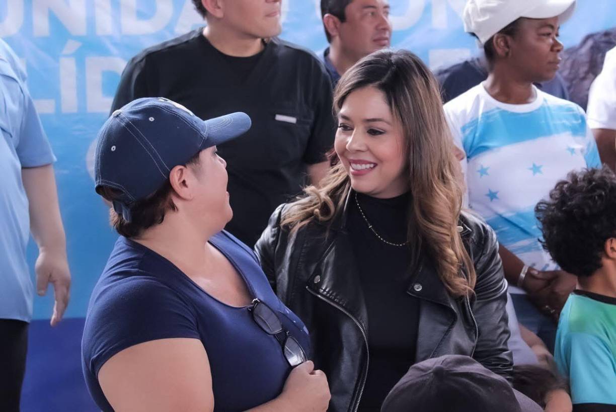 ”Si realmente doña Ana gana, cedo mi espacio, no la acompañaría”, declaró en entrevista la diputada con un medio local.