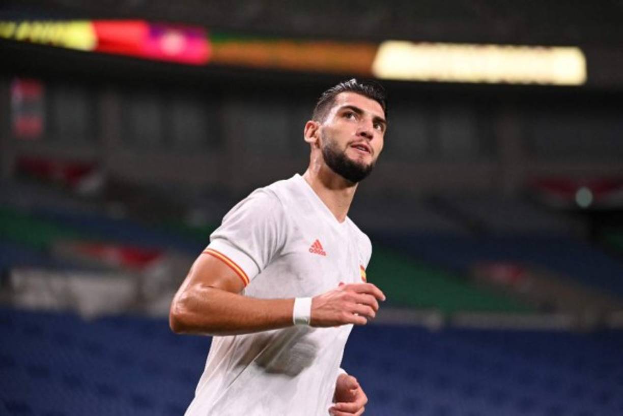 El delantero español Rafa Mir será nuevo jugador del Atlético de Madrid después de que el conjunto colchonero se haya adelantado al Sevilla y a varios clubes de Champions League. Llegará procedente del Huesca. Foto AFP.