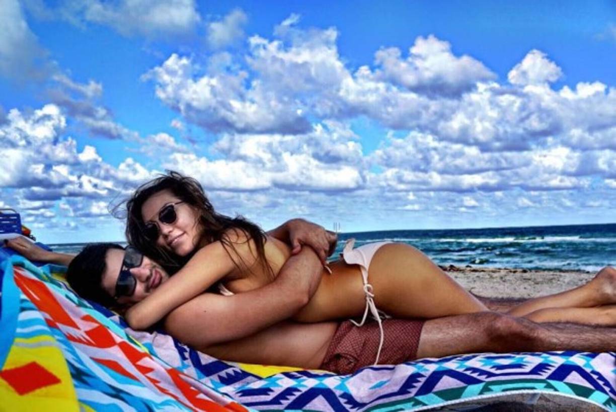 Frida Sofía con su pareja el empresario Luis Escamilla.