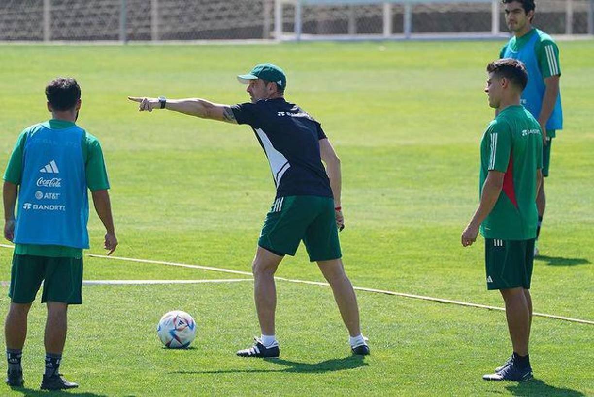 Los otros triunfos sobre los mexicanos fueron sufridos ante rivales de menor jerarquía como Surinam, en la fase de grupos de la Liga de Naciones, y un duelo amistoso ante Guatemala.