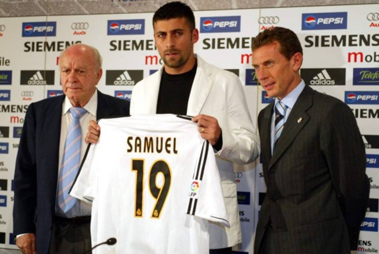 Walter Samuel. El Madrid pagó 25 millones de euros por él, en 2004, por aquel entonces, uno de los traspasos por un defensa más caros de la historia. La temporada del central no pudo ser más decepcionante. Fue uno de los señalados.