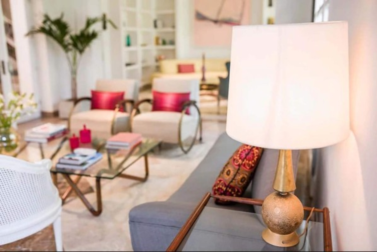 La publicación de esta noticia está generando gran controversia ya que la isla vive una dura crisis alimentaria y el salario promedio llega a los 30 dólares mensuales.