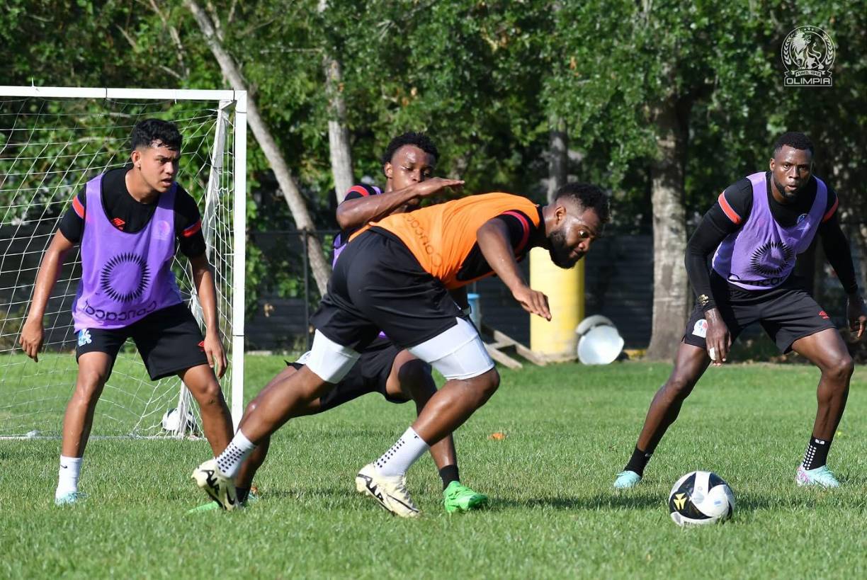 Jorge Benguché está cerca de quedarse en el Olimpia luego de una experiencia agridulce por la segunda división de Austria. Troglio mencionó que está cerca de quedare, porque tiene contrato con Bellinzona, sin embargo, está en la gira por Estados Unidos.