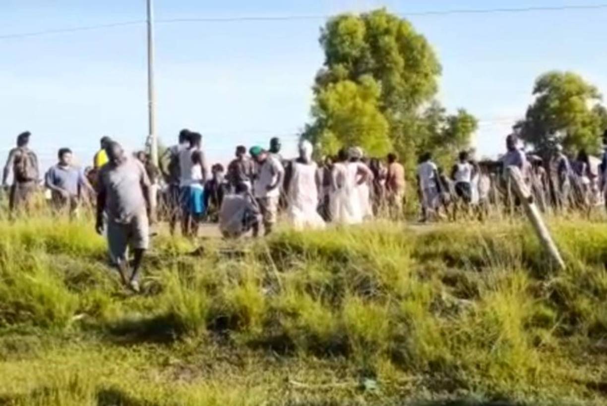 Además se presume que hay un hombre desaparecido, quien responde al nombre de Franklin Joel Lucas Castro.