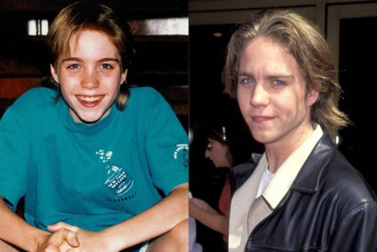 Jonathan Brandis es reconocido por su interpretación de Bastian en la película del famoso libro La historia interminable II y por darle la voz al dibujo animado Mozenrath en Aladdin’s Arabian Adventures: Magic Makers. <br/><br/>Más adelante durante su carrera, sufrió una fuerte depresión por la falta de trabajo y en el 2003 se colgó en su casa. A pesar de que fue trasladado a un hospital, Brandis murió internado con 27 años de edad.<br/>