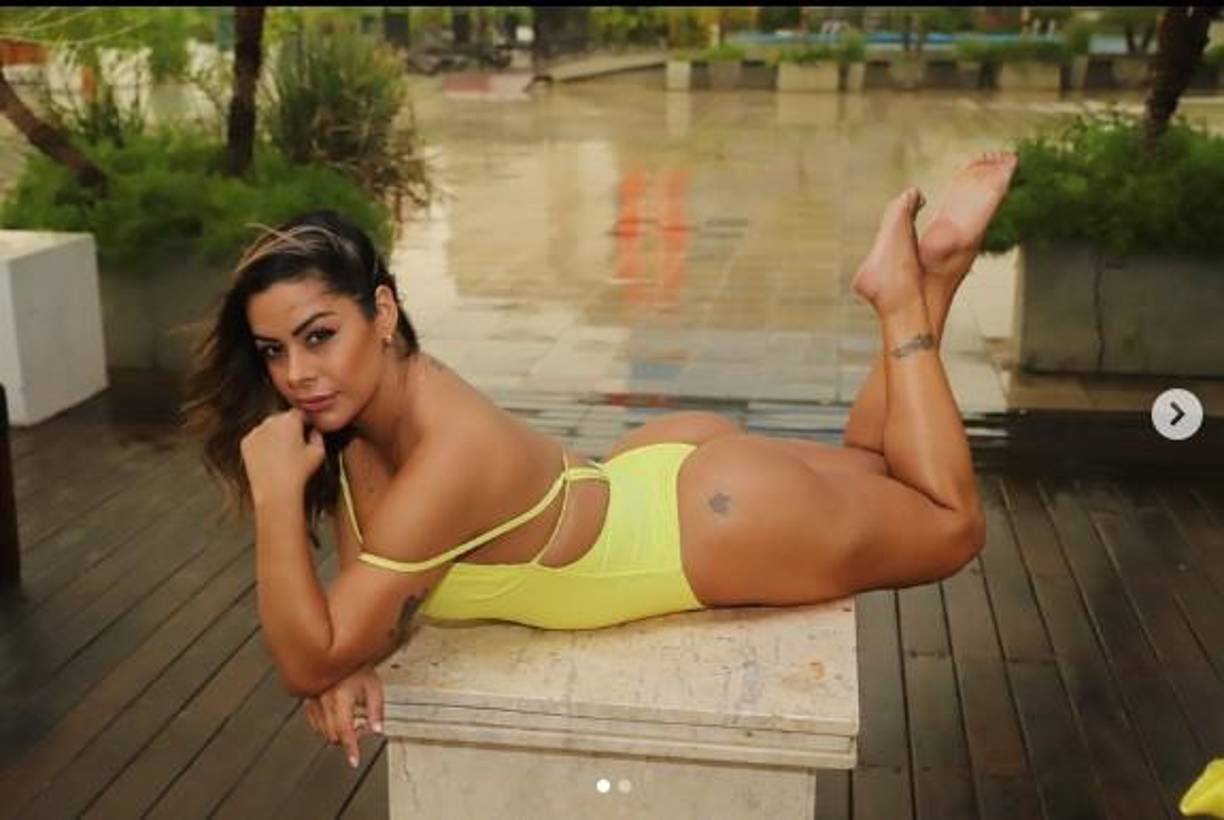 Tras el Mundial, posó para varias revistas, participó en el programa Bailando por un sueño en 2011, entre otros proyectos.