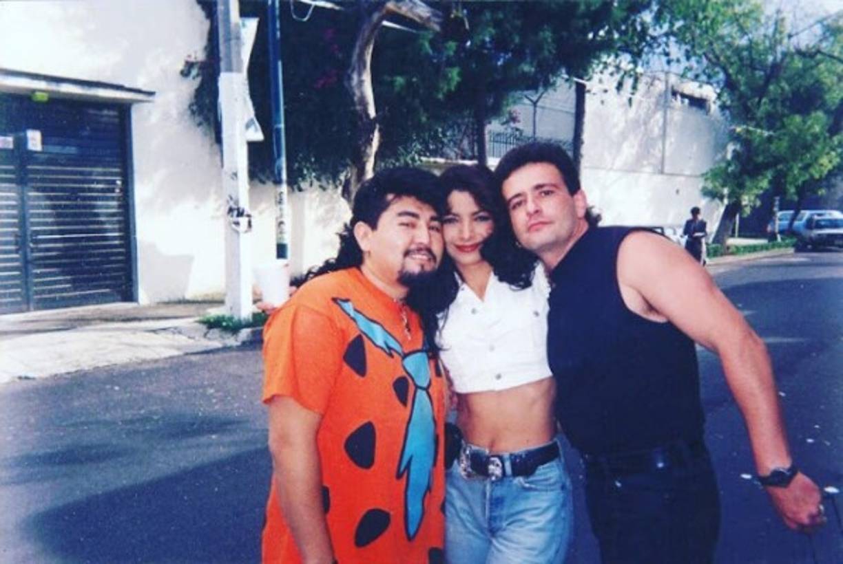 Se trata del actor Carlos Miguel, uno de los mejores villanos de los 80 y 90 en la pantalla chica, quien ahora se dedica a vender tacos en el metro.