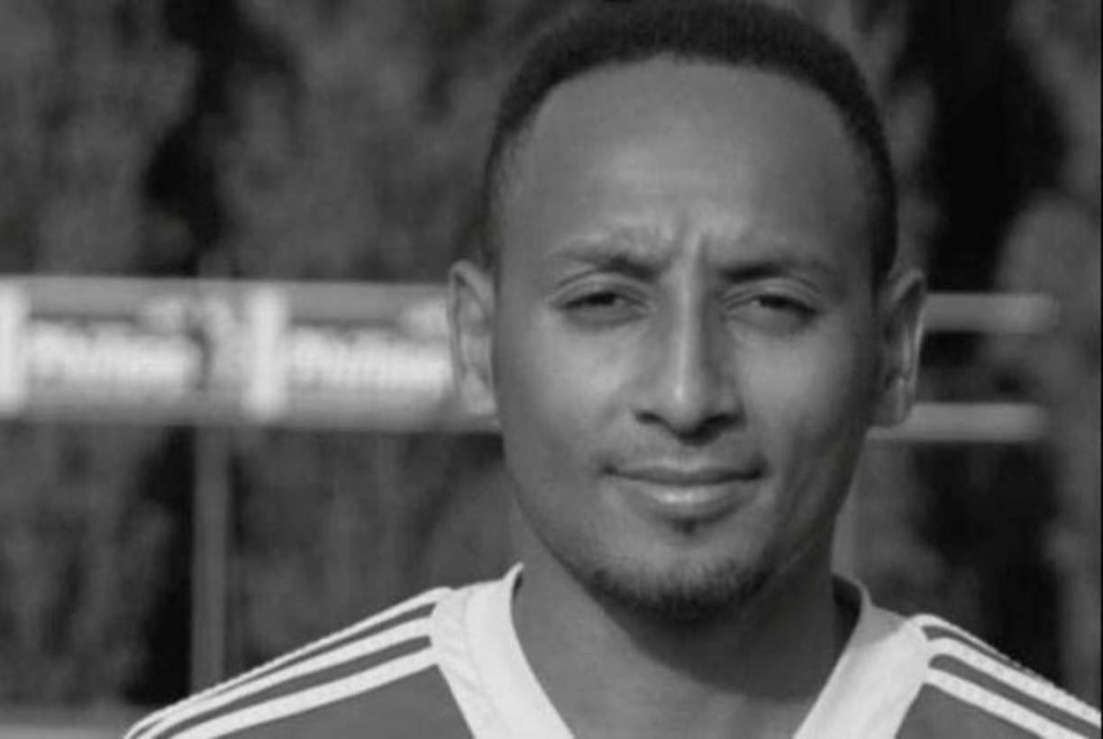 El Diario Bild de Alemania sorprendió a todos con la aparición de Hiannick Kamba, el medio alemán señala que el exjugador se encuentra trabajando en una compañía energética de la zona del Ruhr, Alemania.